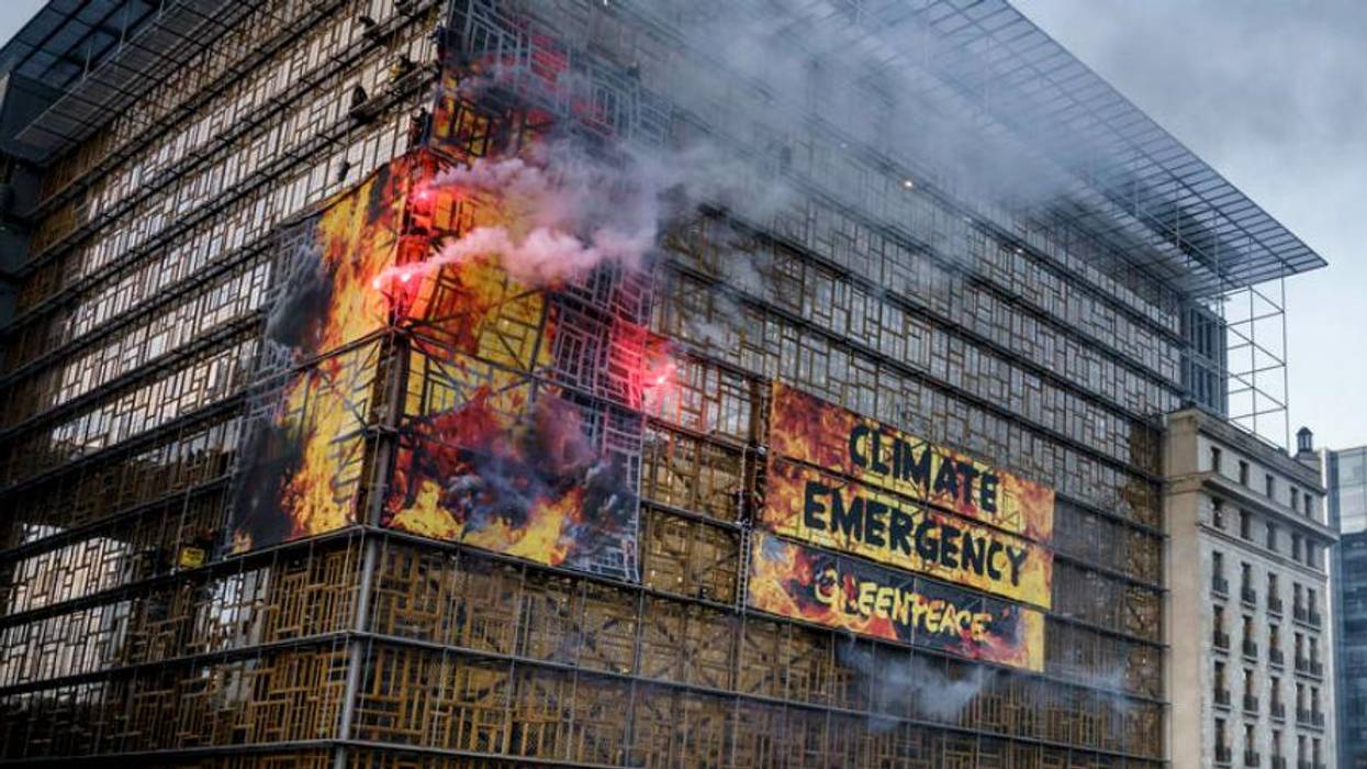 Decrying EU Proposal to Address Climate Crisis by 2050 as 'Too Little Too Late,' Greenpeace Activists Stage #HouseOnFire Demonstration