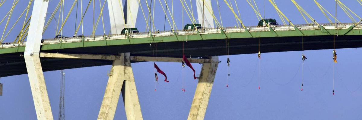 Greenpeace Houston protest