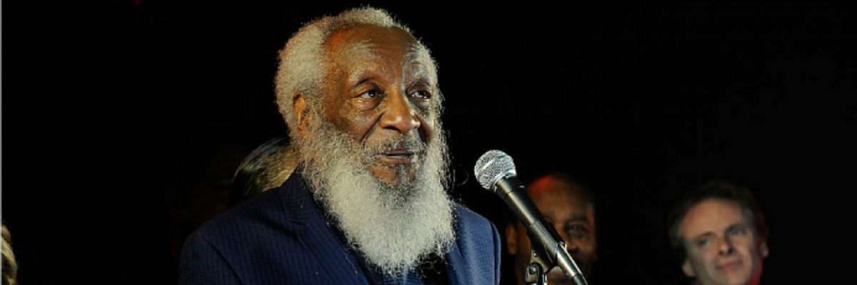 When Comedian Dick Gregory Tried to Bust the Word and Stand Up to Racism