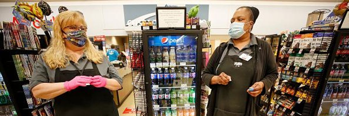 Covid-19 Gag Rules Endanger Everyone, But Study Shows Unions Make It Easier to Assert Workplace Safety Rights