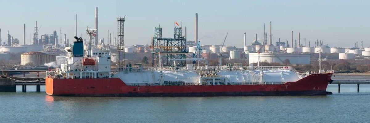 140+ Groups Demand Insurers End Support for 'Toxic' LNG Terminals