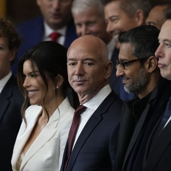 Red States Top List of Those With Biggest Tax Giveaways to Millionaires and Billionaires