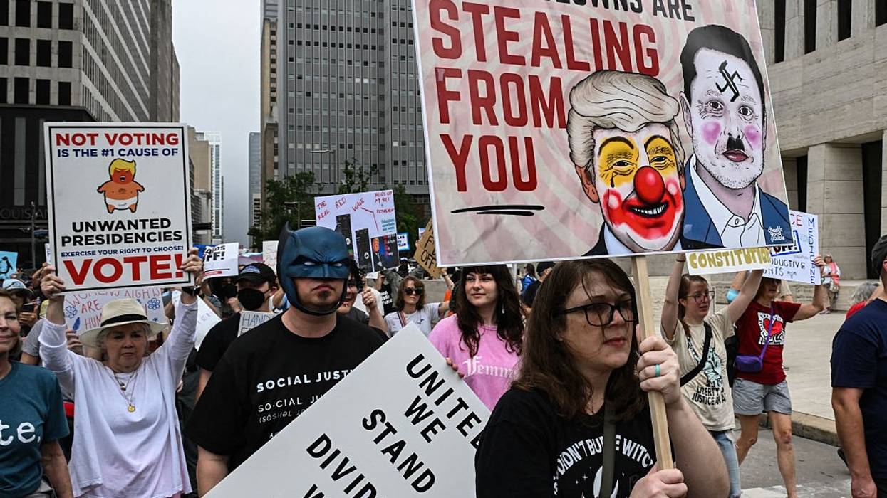 Hands off demonstration.