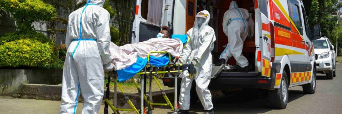 'On the Verge of Global Vaccine Apartheid': Rich Countries Hoard Supplies as Poorest Left Out