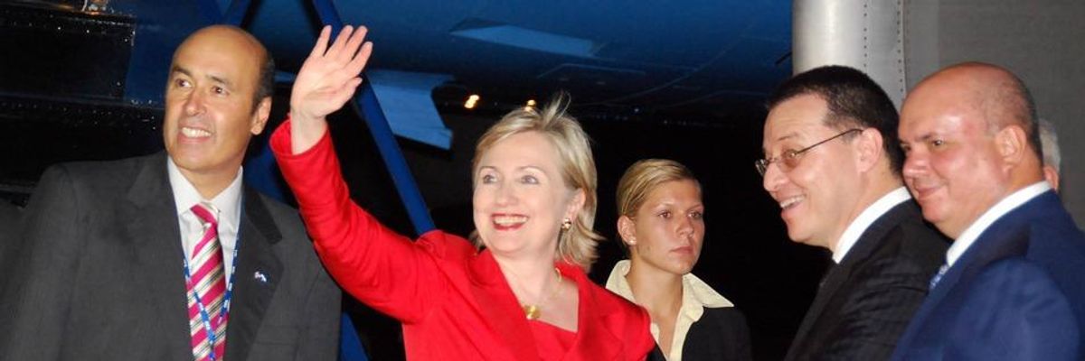 Hillary Clinton arrives at Armando Escalon Airbase in San Pedro Sula, Honduras