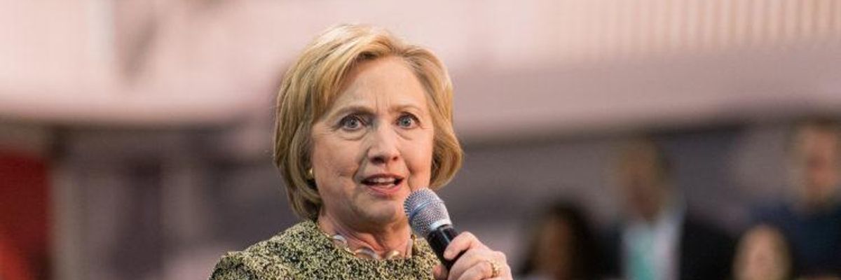 Clinton Campaign Mulled Embracing Sanders's Agenda Against Corruption