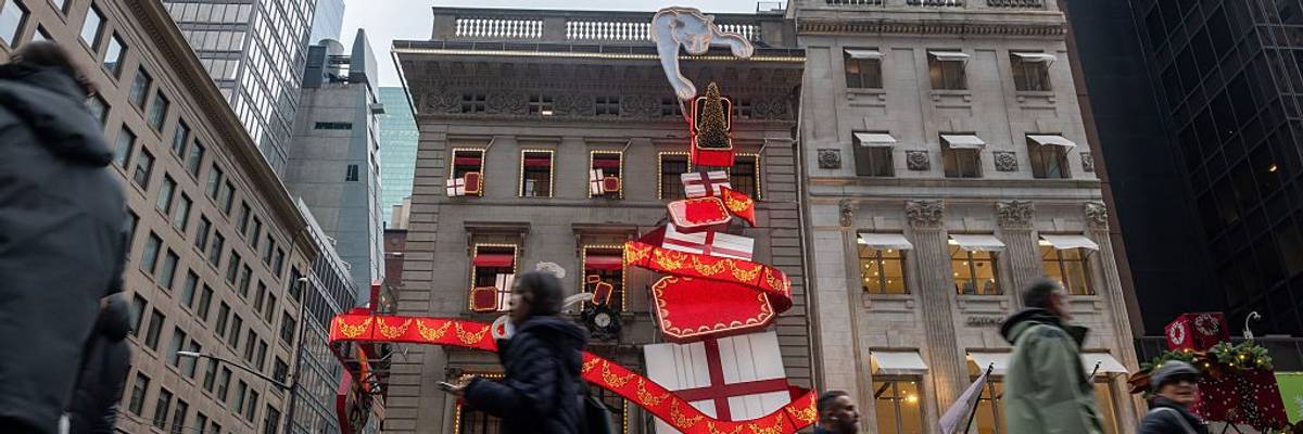 In Trump Economy, Holiday Spending Plans Plummet and Layoffs Hit Highest Level Since Covid Pandemic