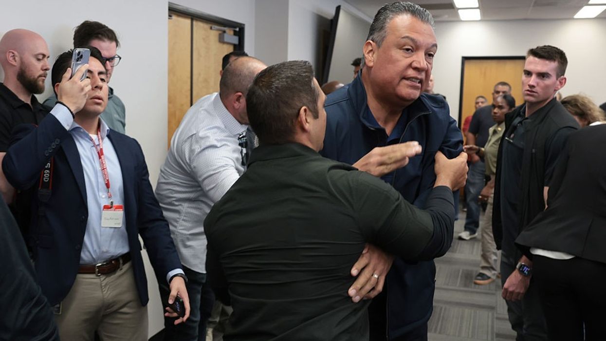 Homeland Security Secretary Kristi Noem