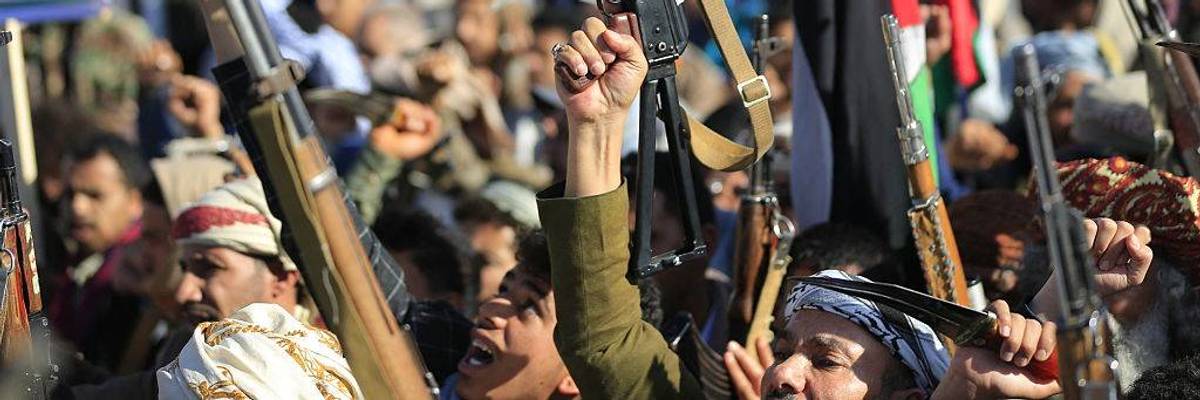 Houthis Announce Maritime Embargo of Saudi Arabia as US Oil Reserves Fall to Lowest Level in 40 Years
