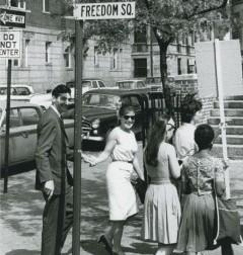Howard and Roz Zinn at a SNCC demonstration in Cambridge.