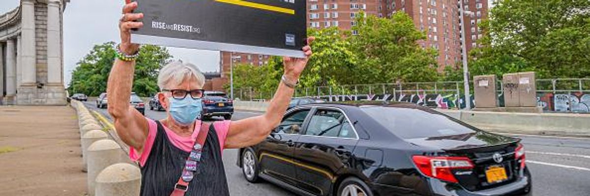 'Intentional Cruelty': House Investigation Finds Deadly Medical Neglect in Immigrant Detention Facilities