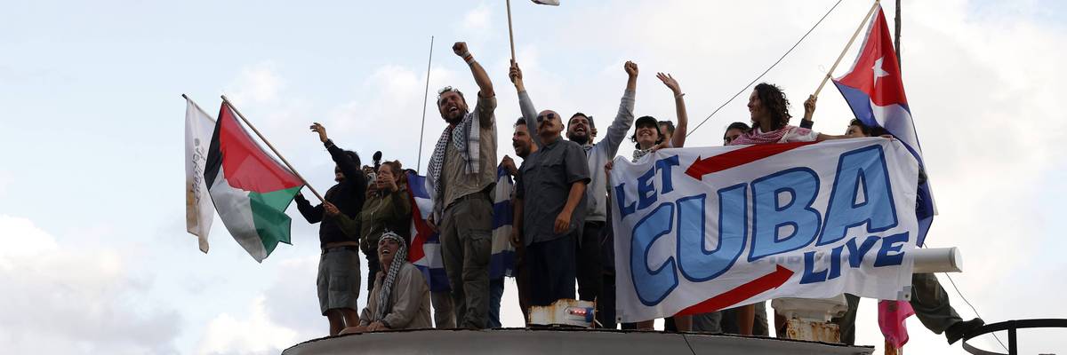 Humanitarian convoy in Havana