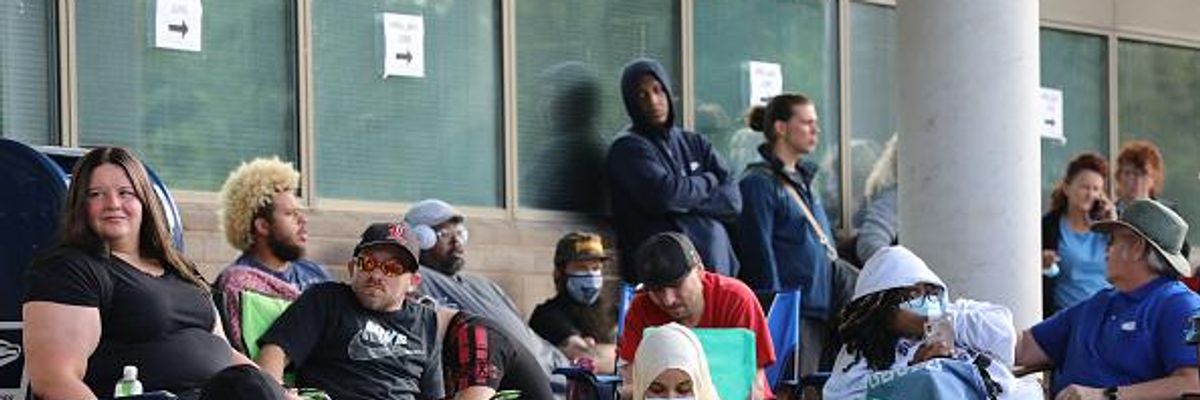 States Already Out of Unemployment Cash Helps Prove Much-Predicted Failure of Trump's Executive Action on Covid-19 Relief