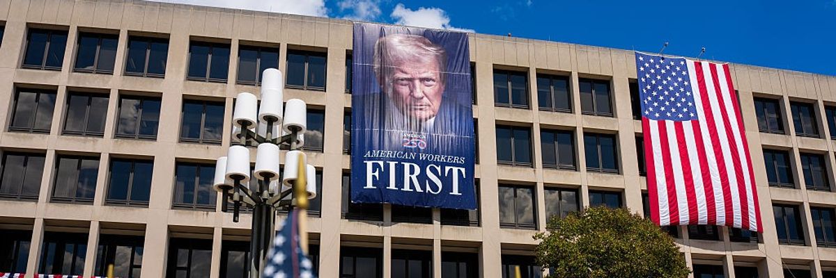 'Brazenly Anti-Worker': Labor Day Reports Highlight Trump Attacks on Unions