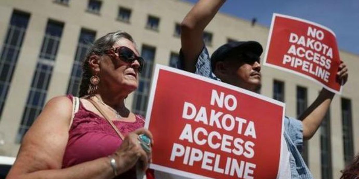 Sioux Vow to 'Stand Strong' as Judge Paves Way for DAPL Oil to Flow ...