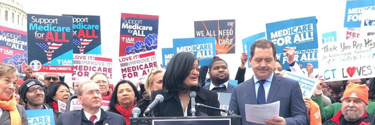 DCCC Chair Accused of Echoing Right-Wing Talking Points After Calling Medicare for All Costs 'Scary'