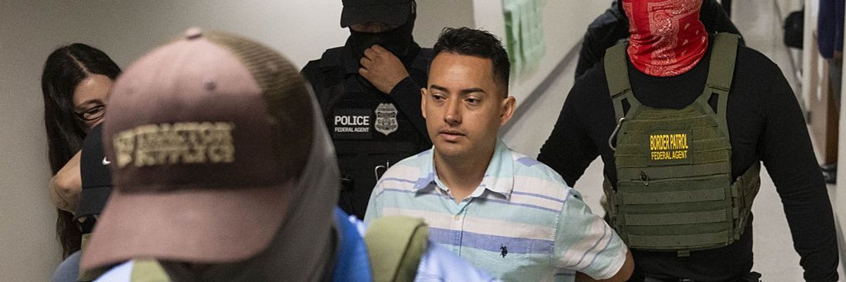 ICE arrests Immigrants Inside New York City Courthouse