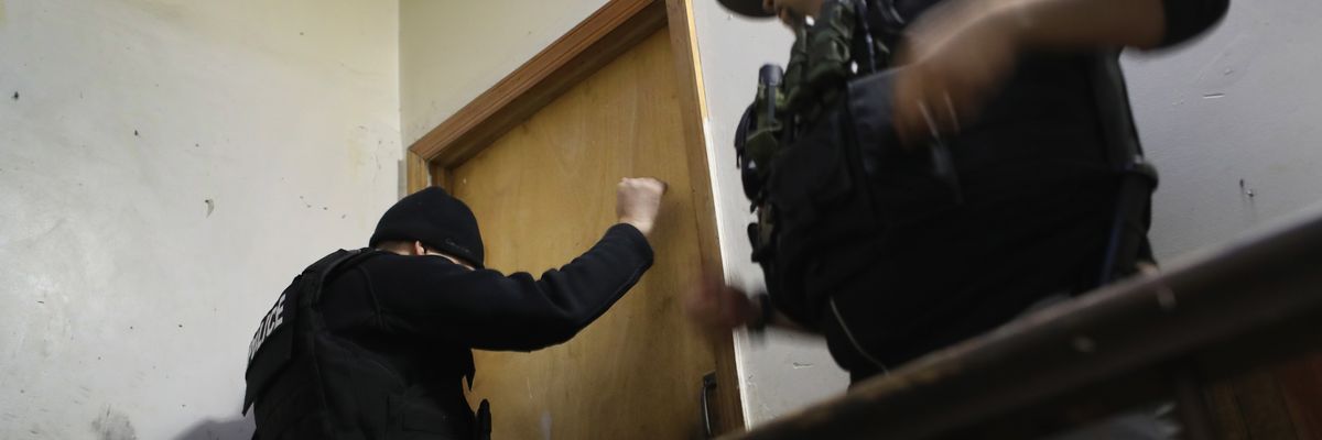 ICE Arrests Undocumented Immigrants In NYC