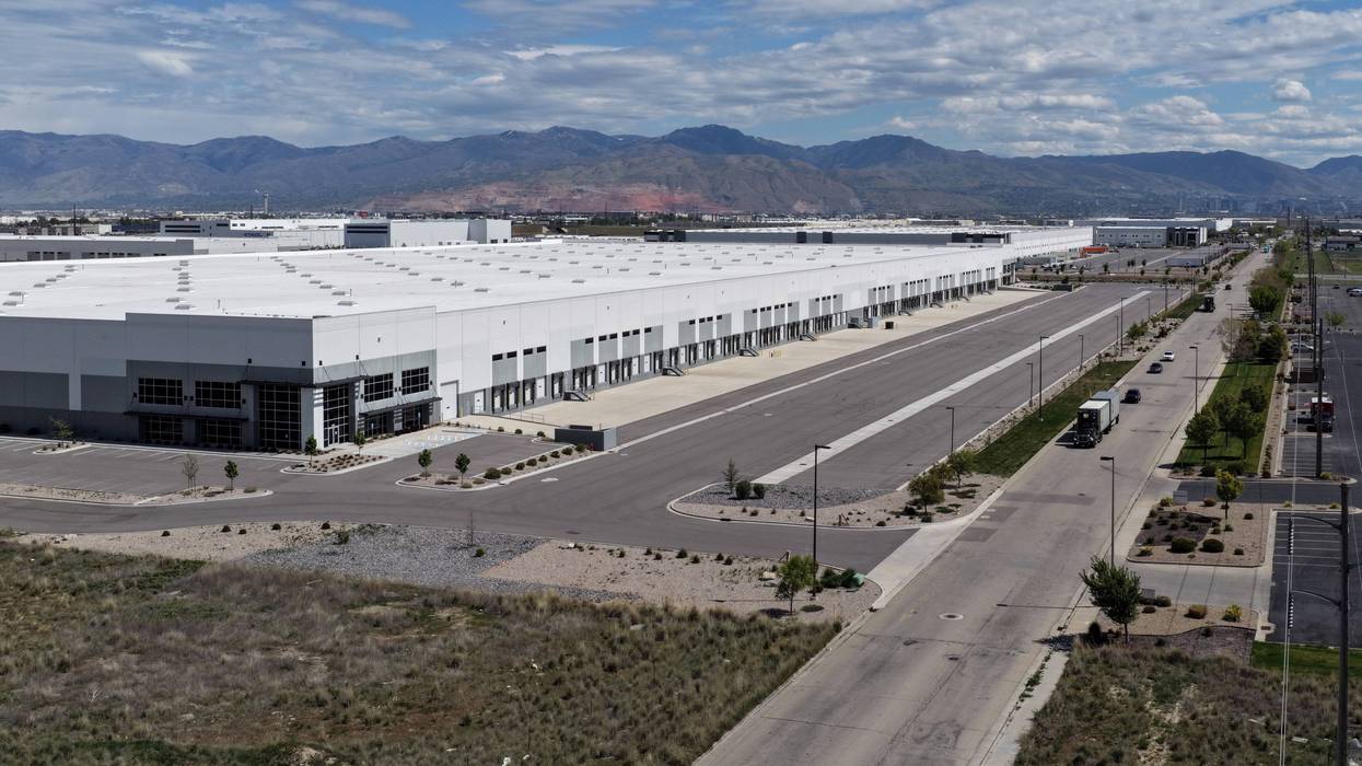ICE Purchases Warehouse In Salt Lake City To Possibly Use As Detention Center