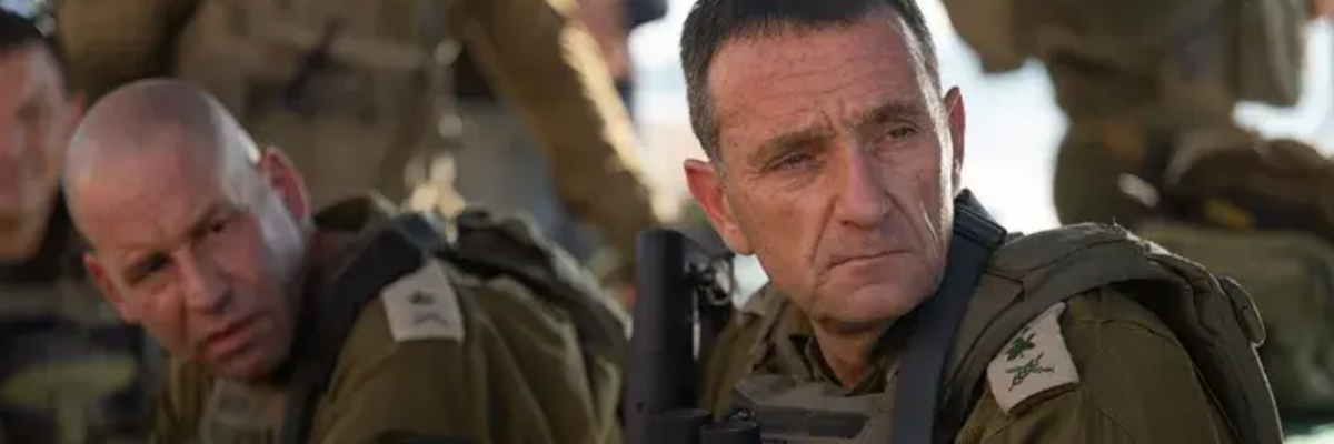 IDF Chief of Staff Herzl Halevi and Southern Command chief Yaron Finkelman in Rafah.