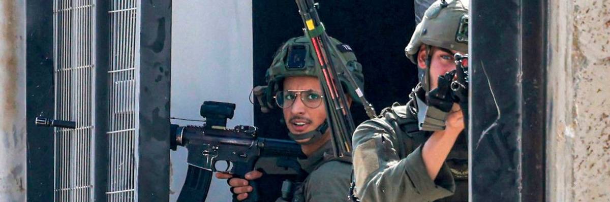 IDF soldiers in West Bank