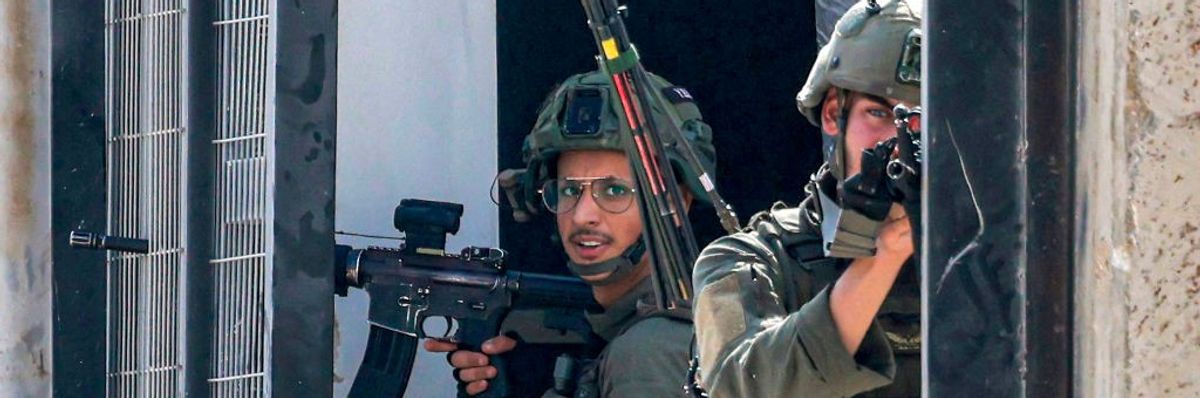 IDF soldiers in West Bank