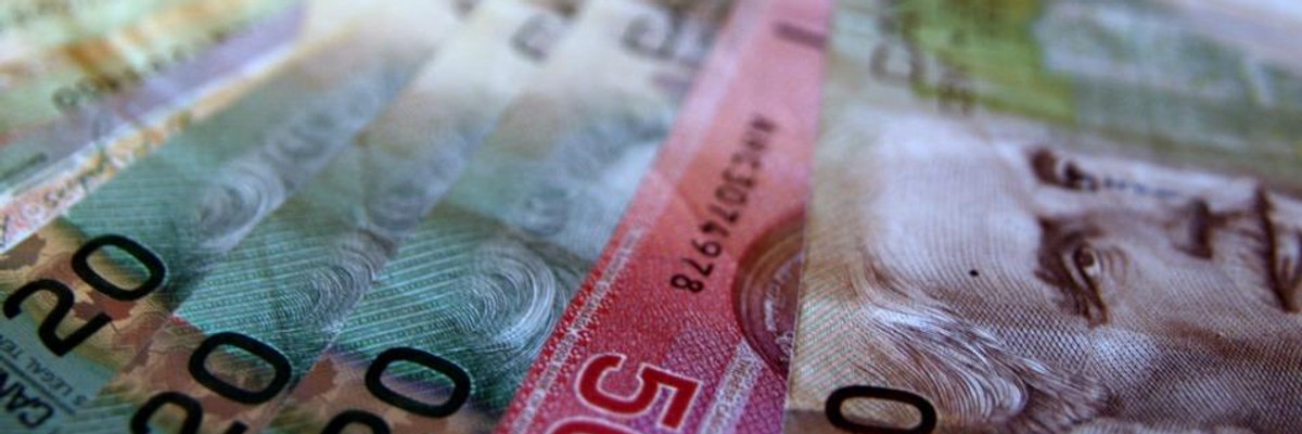 Happy 2016! These CEOs Have Already Banked An Average Worker's Salary