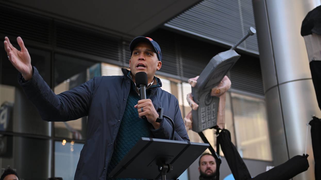 Illinois State Sen. Robert Peters