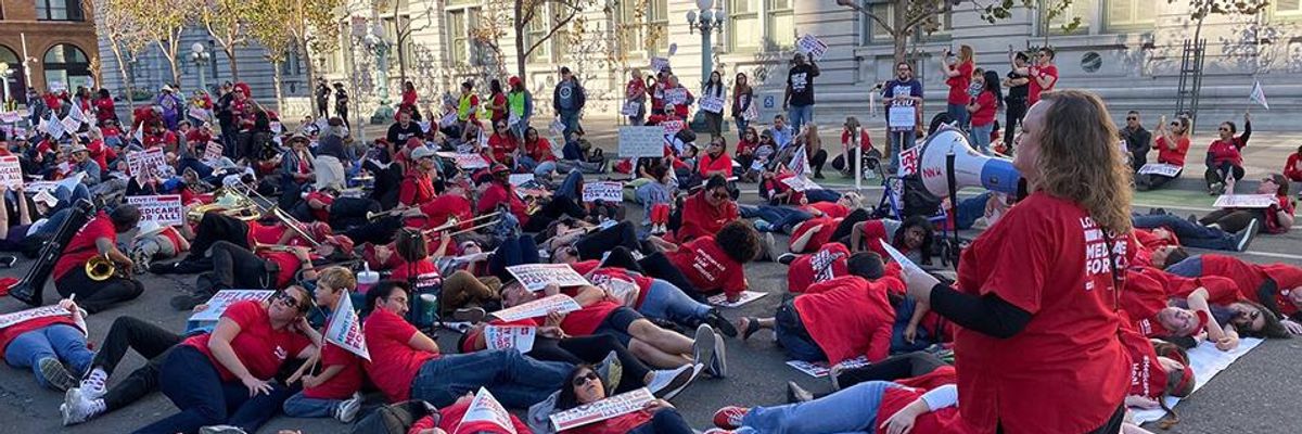Hundreds of Nurses Stage Die-In in Front of Speaker Pelosi's San Francisco Office
