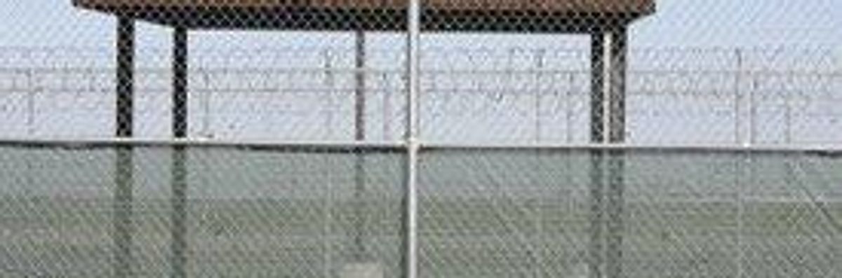 For-Profit Prison System Preying on Immigrants: Report
