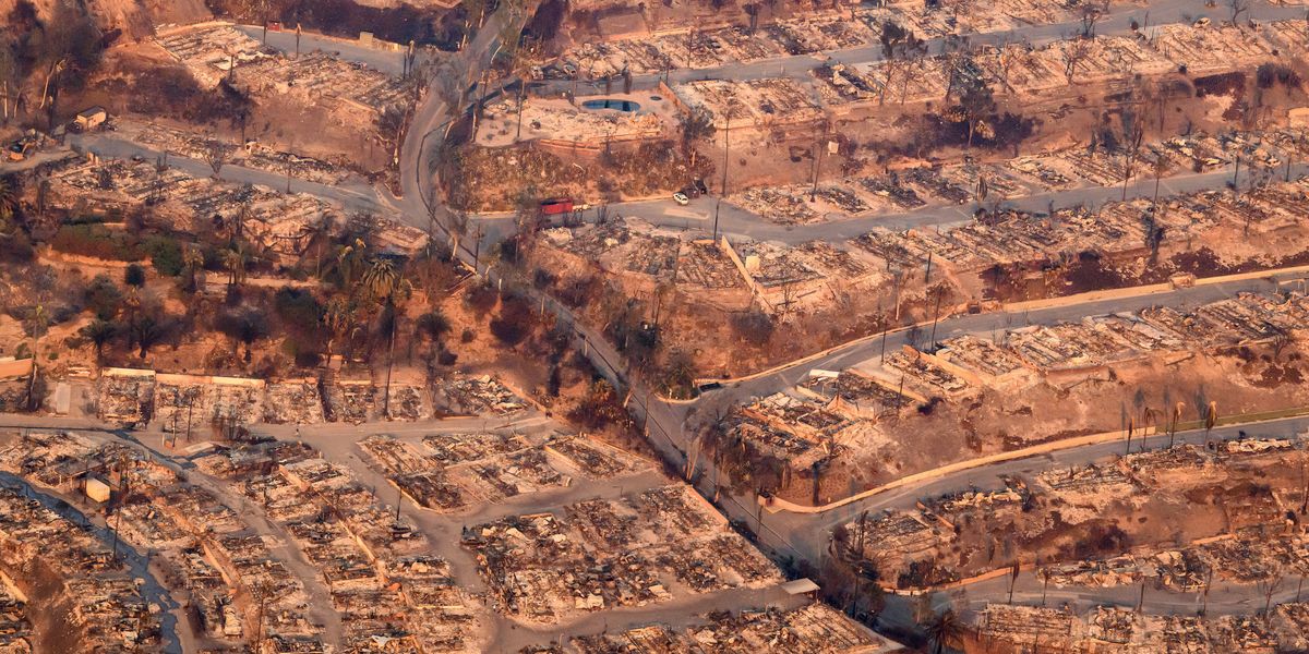 Trump Quits Key Treaties Amid 'Increasingly Deadly and Expensive' Weather Disasters | Common Dreams