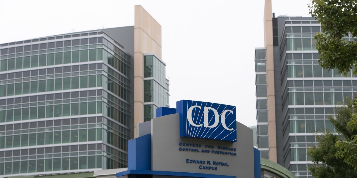 'You Are Heroes': CDC Staff Stage Mass Walkout in Support of Officials Who Resigned in Protest | Common Dreams
