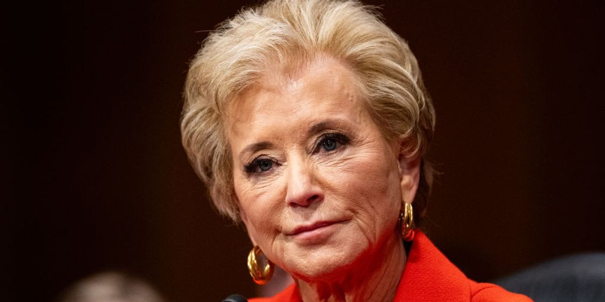 ‘They’ve Come to Collect’: Report Details Crisis of Billionaires Buying US Elections | Common Dreams ‘They’ve Come to Collect’: Report Details Crisis of Billionaires Buying US Elections | Common Dreams