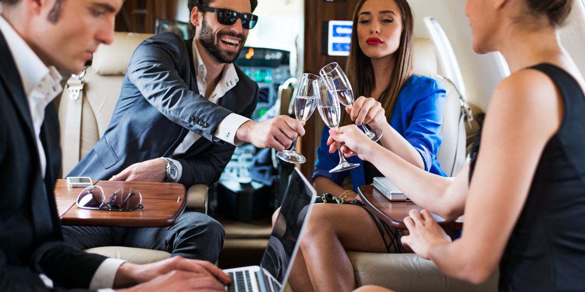 Working-Class Taxpayers Subsidize Billionaires' Climate-Killing Private Jets: Report | Common Dreams
