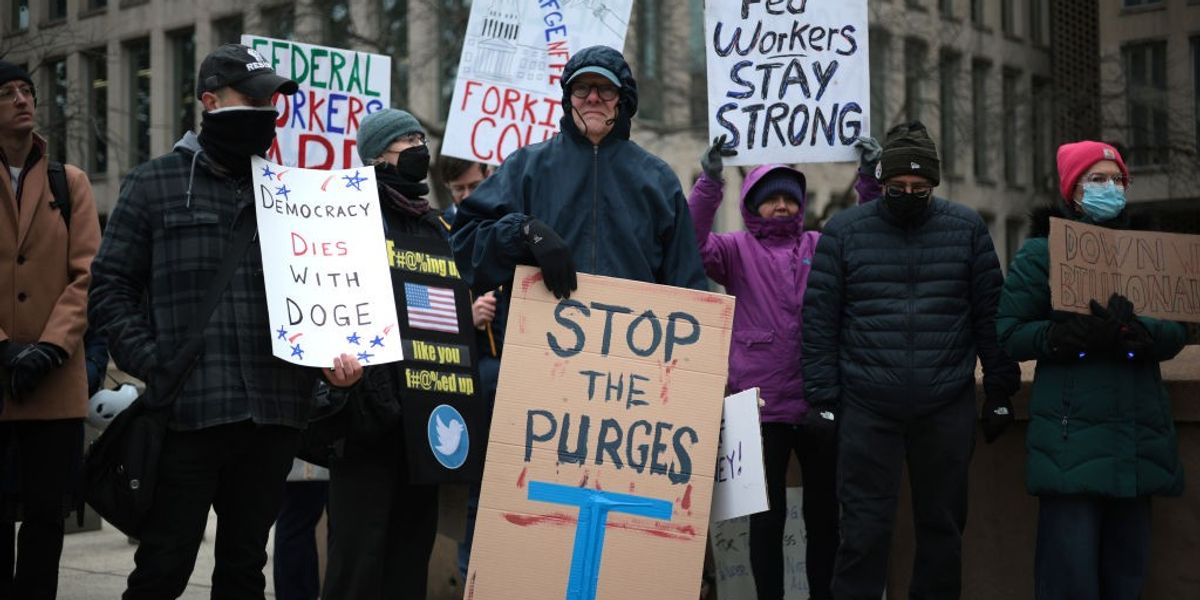 Trump Mass Firing of Federal Workers Is a Very Local Issue, Warns Watchdog | Common Dreams Trump Mass Firing of Federal Workers Is a Very Local Issue, Warns Watchdog | Common Dreams