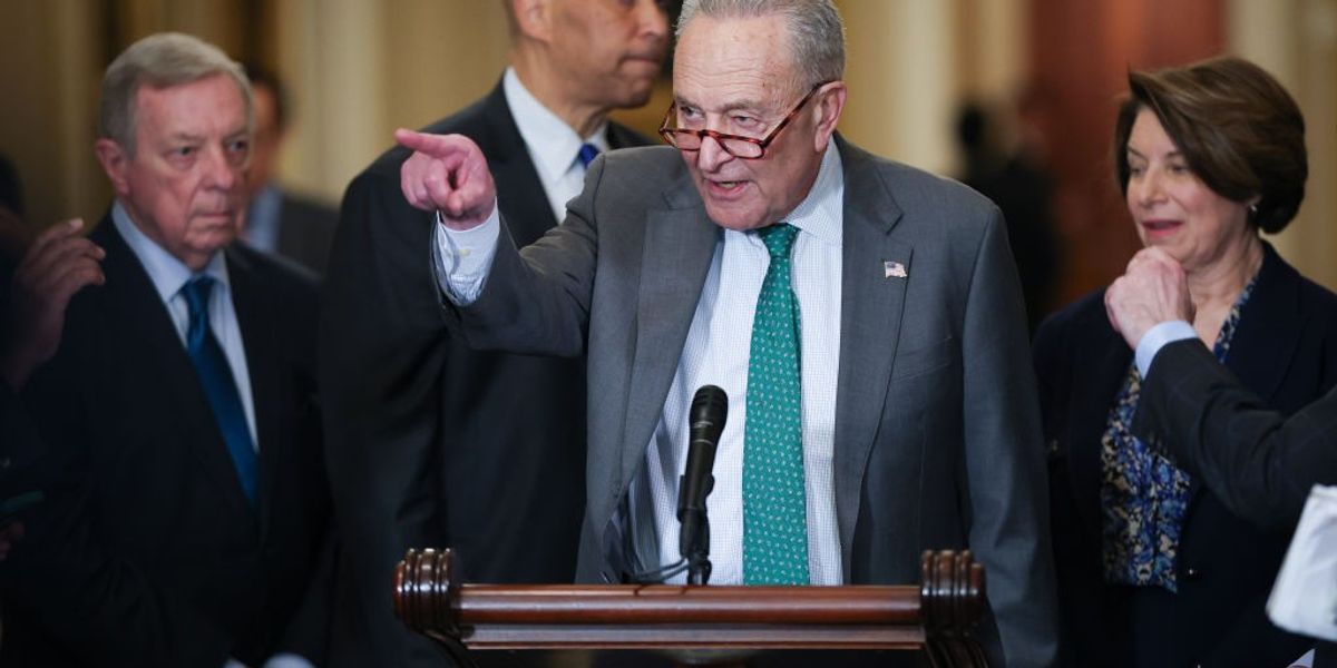 ‘Keep Calling’: Warnings of ‘Head Fake’ as Schumer Claims Dem Unity Against GOP Funding Bill | Common Dreams ‘Keep Calling’: Warnings of ‘Head Fake’ as Schumer Claims Dem Unity Against GOP Funding Bill | Common Dreams