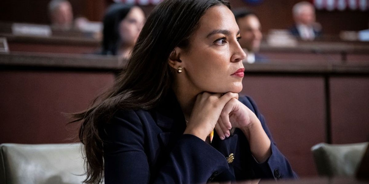 Poll Has AOC Leading Schumer by Nearly 20 Points in 2028 New York Primary | Common Dreams