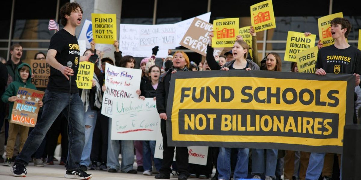 Teachers Say ‘See You In Court’ as Trump Tries to Abolish Department of Education | Common Dreams Teachers Say ‘See You In Court’ as Trump Tries to Abolish Department of Education | Common Dreams