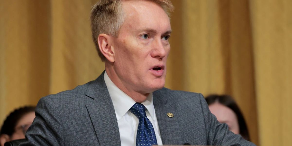 Big Oil Doesn’t Just Want to Get Rich Wrecking the Climate—They Want Lower Taxes Too | Common Dreams Big Oil Doesn’t Just Want to Get Rich Wrecking the Climate—They Want Lower Taxes Too | Common Dreams