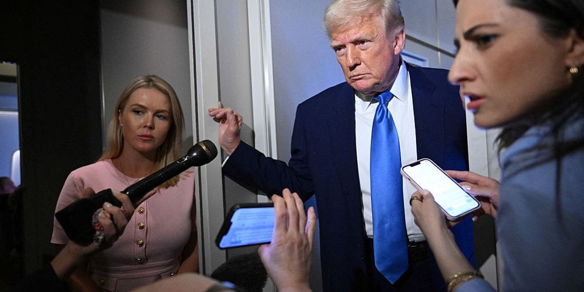 ‘We’re Turning Into a Dictatorship’: Trump Tariffs Seen as Ploy to Further Consolidate Power | Common Dreams ‘We’re Turning Into a Dictatorship’: Trump Tariffs Seen as Ploy to Further Consolidate Power | Common Dreams