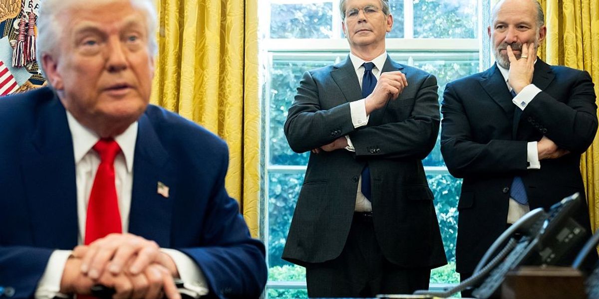 ‘This Is Welfare for Billionaire Tax Cheats’: Trump IRS Ditches Effort to Close Major Loophole | Common Dreams ‘This Is Welfare for Billionaire Tax Cheats’: Trump IRS Ditches Effort to Close Major Loophole | Common Dreams