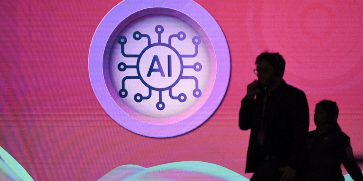 ‘Red Flag’: Analysts Sound Major Alarms As AI Bubble Now ‘Bigger’ Than Subprime ‘Red Flag’: Analysts Sound Major Alarms As AI Bubble Now ‘Bigger’ Than Subprime