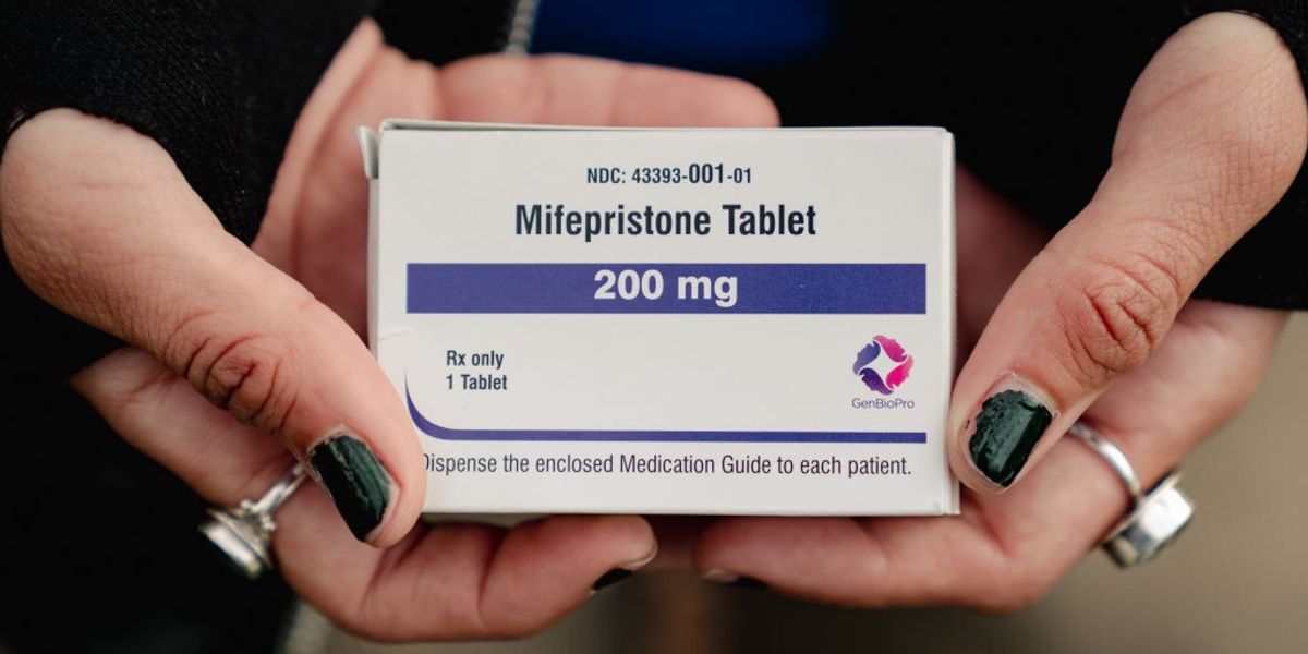 Court Lets US Abortion Pill Access Continue—Until Trump FDA Finishes Review Condemned as 'Sham'