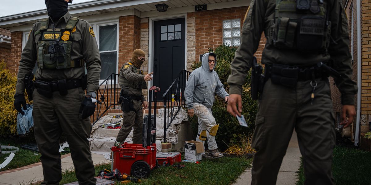 'Worst of the Worst'? DOJ Figures Show 97.4% of 614 Detained Immigrants in Chicago Had No Criminal Record | Common Dreams