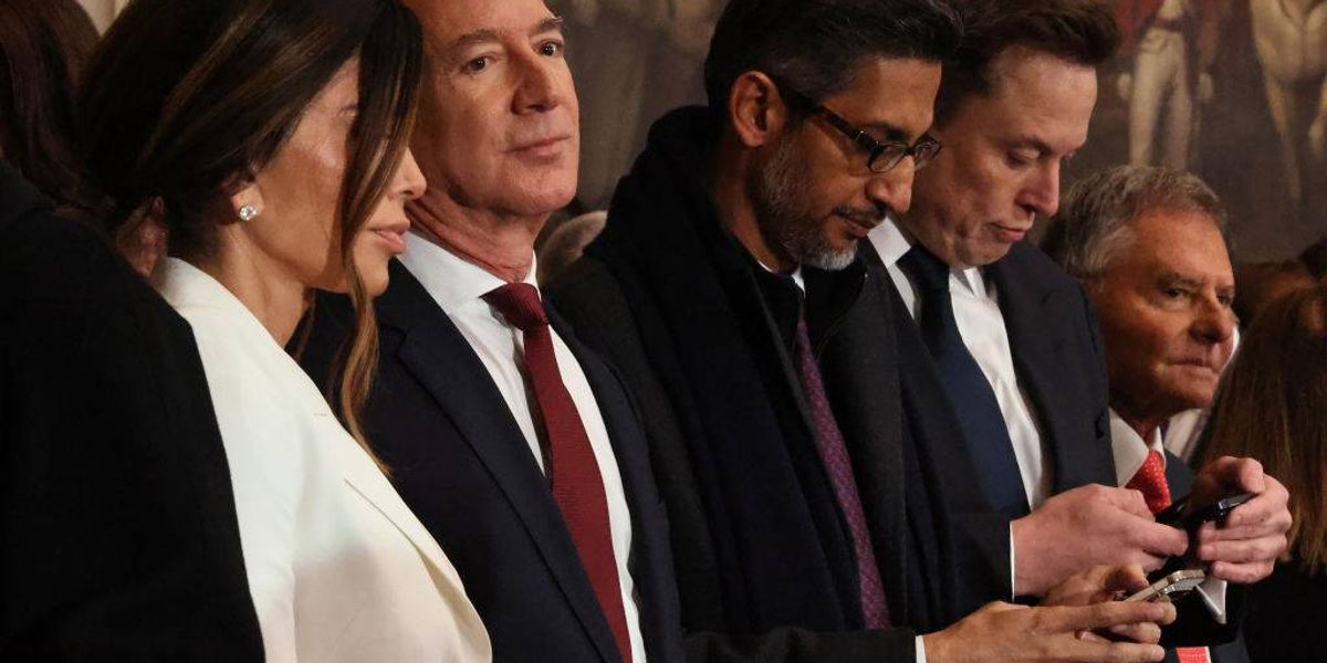 Billionaires Are ‘Becoming a Problem for the Economy,’ Declares Wall Street Journal Report Billionaires Are ‘Becoming a Problem for the Economy,’ Declares Wall Street Journal Report