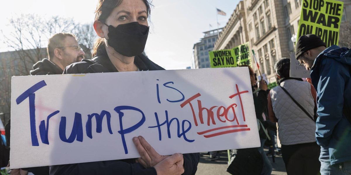 ‘इस कानूनविहीन युद्ध को रोकें,’ समर्थकों ने कहा, ट्रंप ने ईरान में पावर प्लांट, ब्रिज हमलों की दी चेतावनी | सामान्य सपने