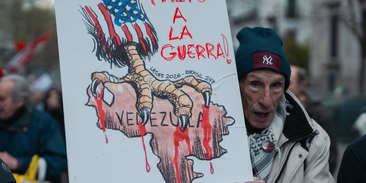 From Boat Murders to Kidnapping Maduro, Trump Spending Billions on 'Donroe Doctrine' Militarism