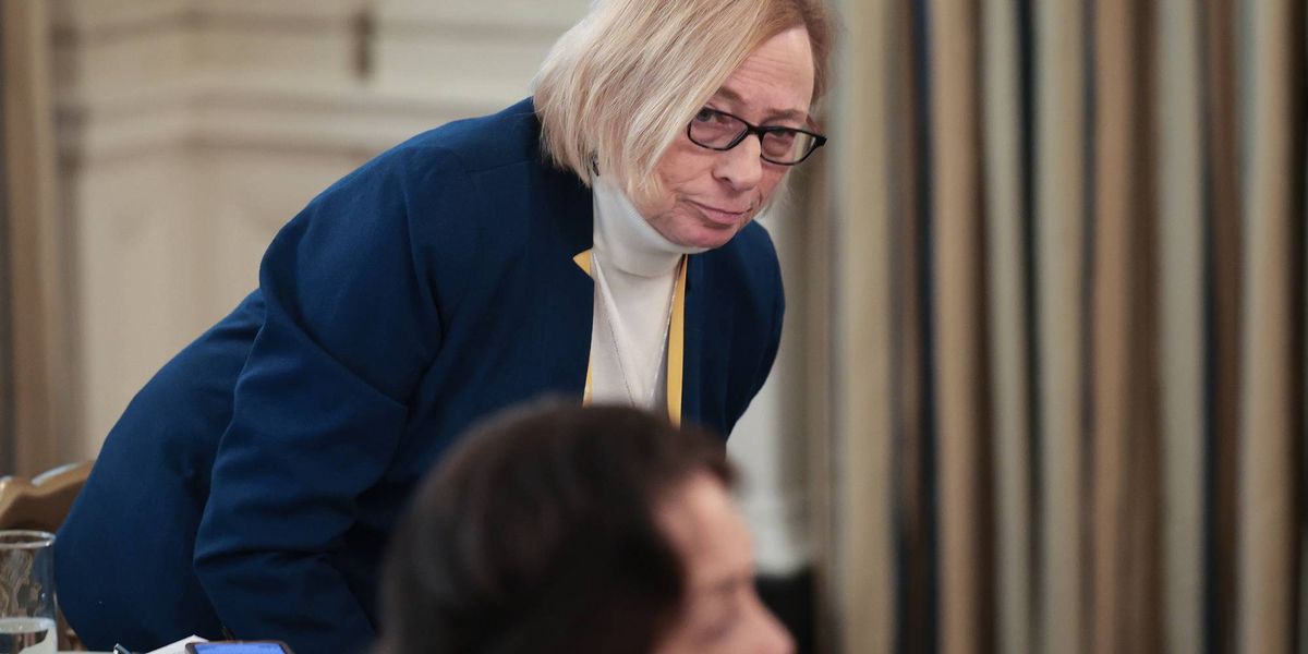 Maine Gov. Mills Ripped for Veto of Landmark AI Data Center Moratorium | Common Dreams