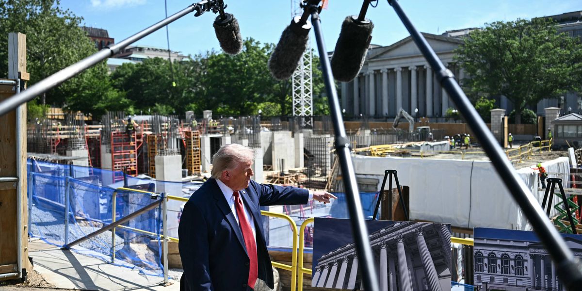 Trump Demands Senate Fire Parliamentarian as GOP Drops $1 Billion for Ballroom From Bill | Common Dreams