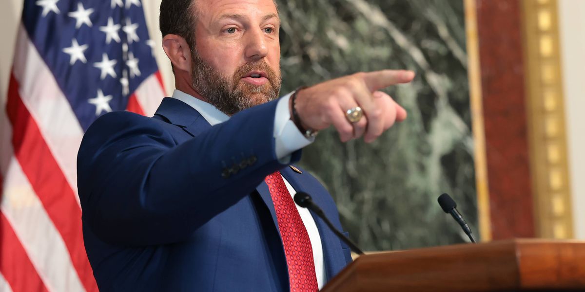 Amid ICE Killings and Surge in Arrests, Mullin Brags DHS ‘Turning Up the Heat on the Streets'